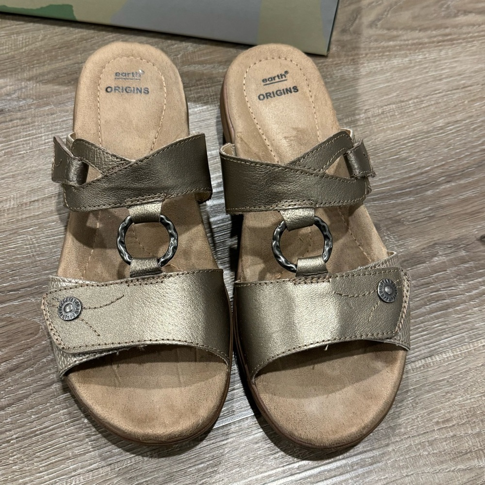 Earth Origins Strappy Platform Sandals Bronze Gold Leather Size 9 Comfort Arch - Picture 8 of 10